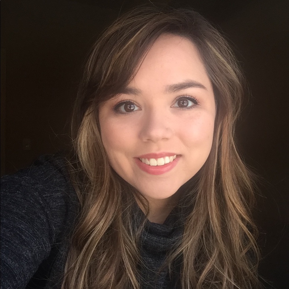 Meet your Posher, Olivia